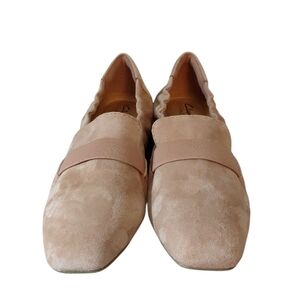 💎Beige Clarks Loafers
